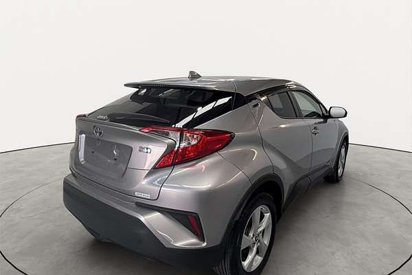 2017 Toyota C-HR HYBRID HYBRID ZYX10