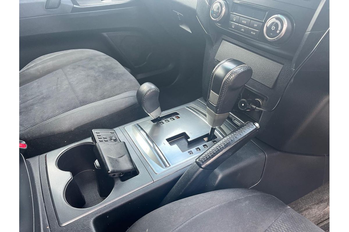 2006 Mitsubishi Pajero VR-X NS