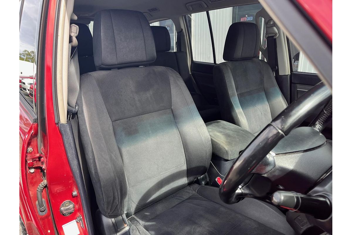 2006 Mitsubishi Pajero VR-X NS