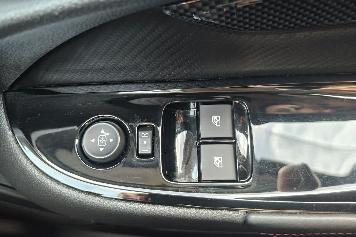 2016 Holden Ute SV6 Black VF Series II Rear Wheel Drive