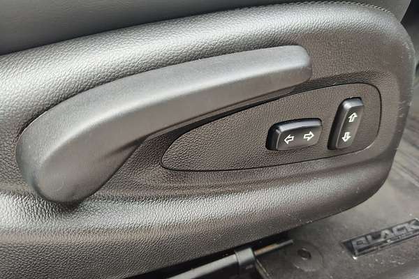 2016 Holden Ute SV6 Black VF Series II Rear Wheel Drive