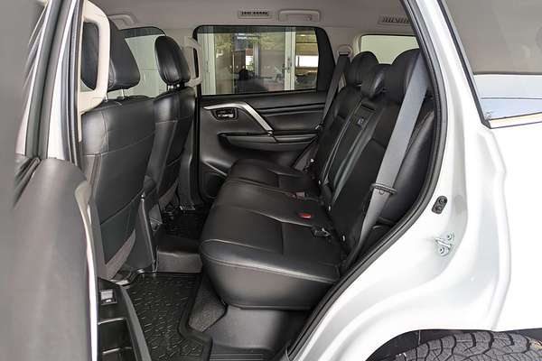 2022 Mitsubishi Pajero Sport GLS QF