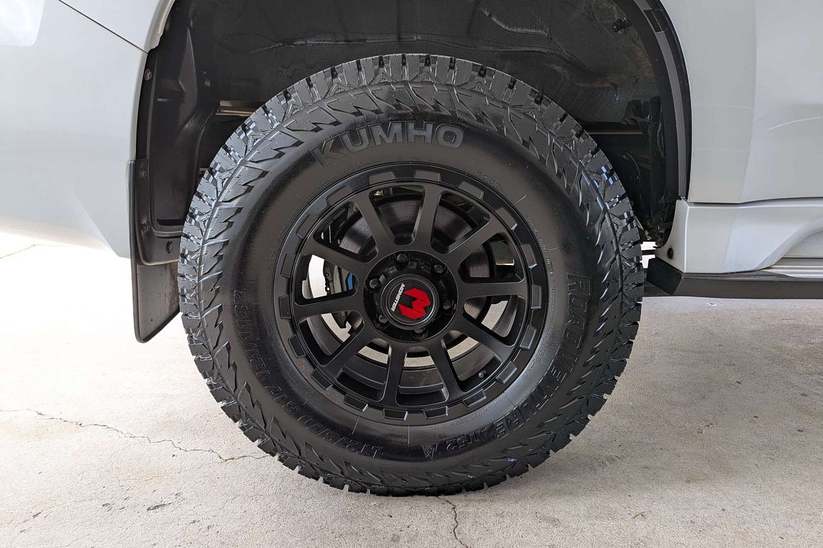 2022 Mitsubishi Pajero Sport GLS QF