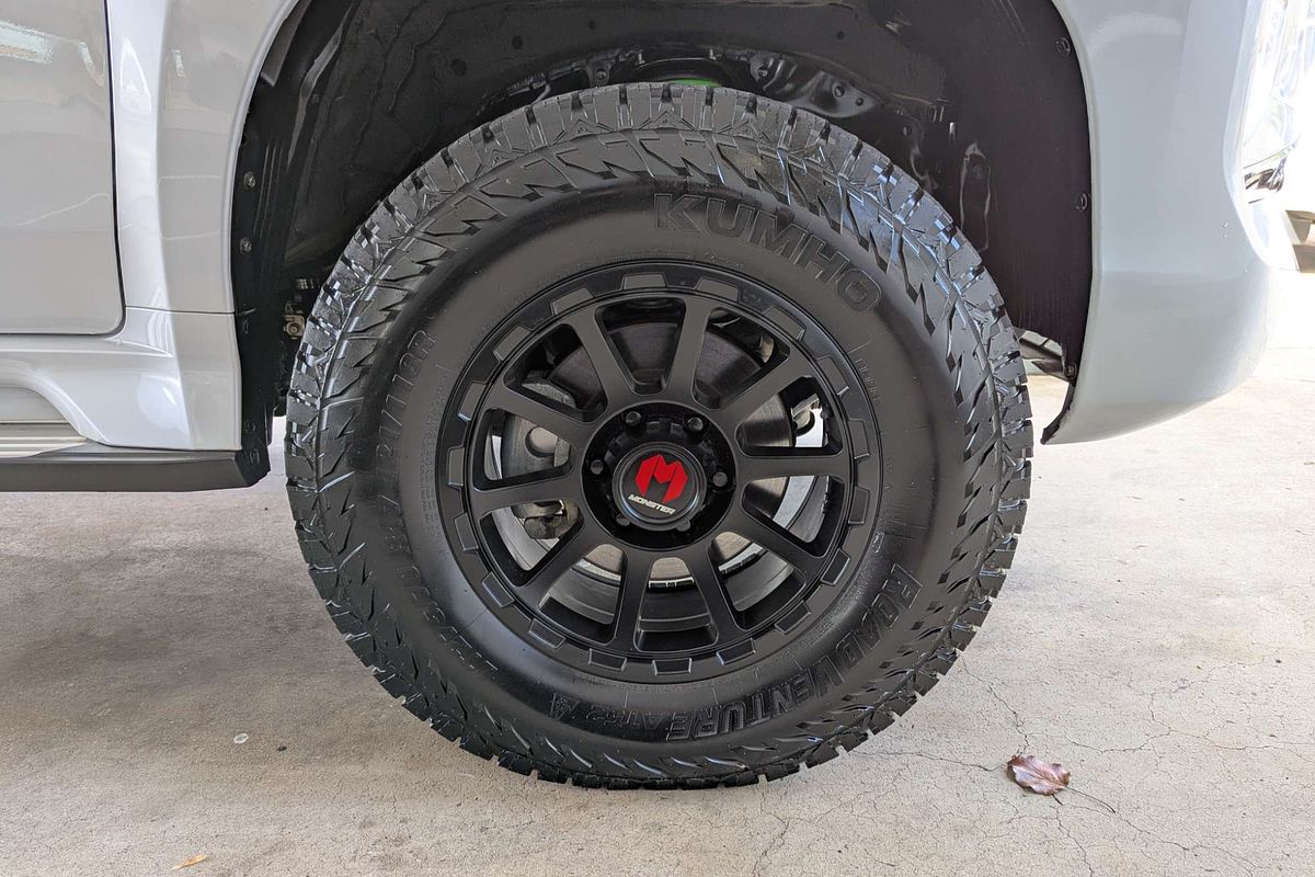 2022 Mitsubishi Pajero Sport GLS QF