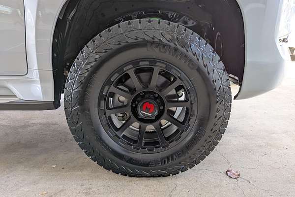 2022 Mitsubishi Pajero Sport GLS QF