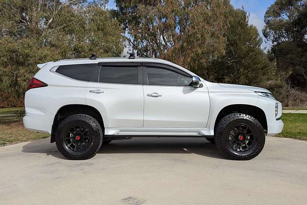 2022 Mitsubishi Pajero Sport GLS QF