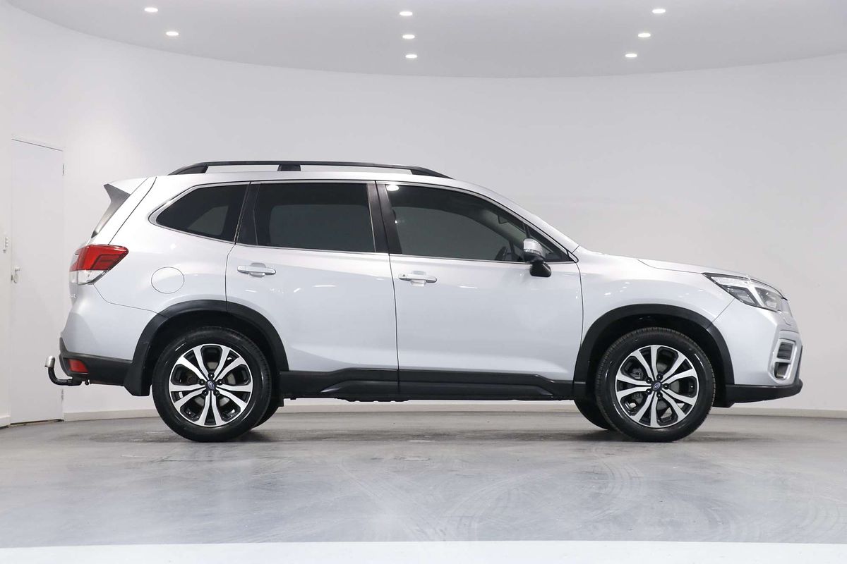 2021 Subaru Forester 2.5i Premium S5