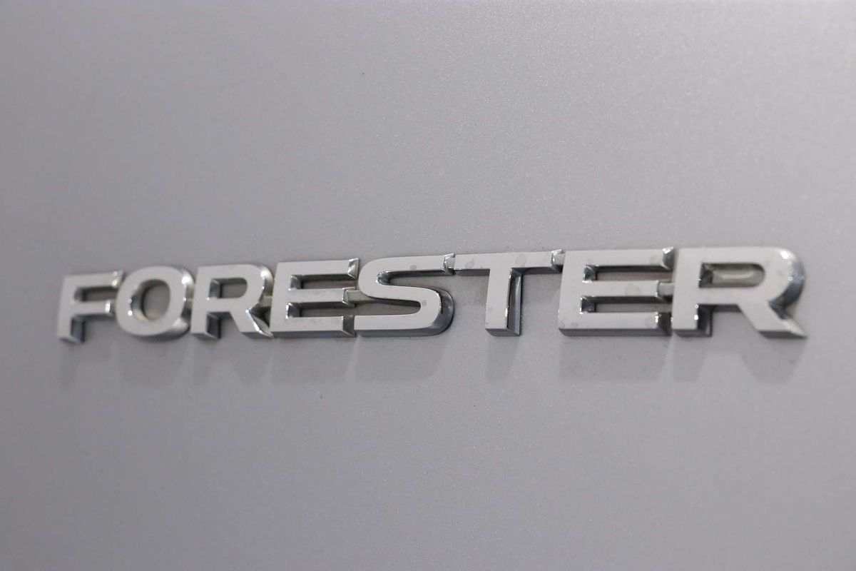 2021 Subaru Forester 2.5i Premium S5