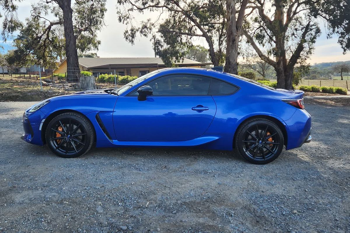 2024 Subaru BRZ tS ZD8
