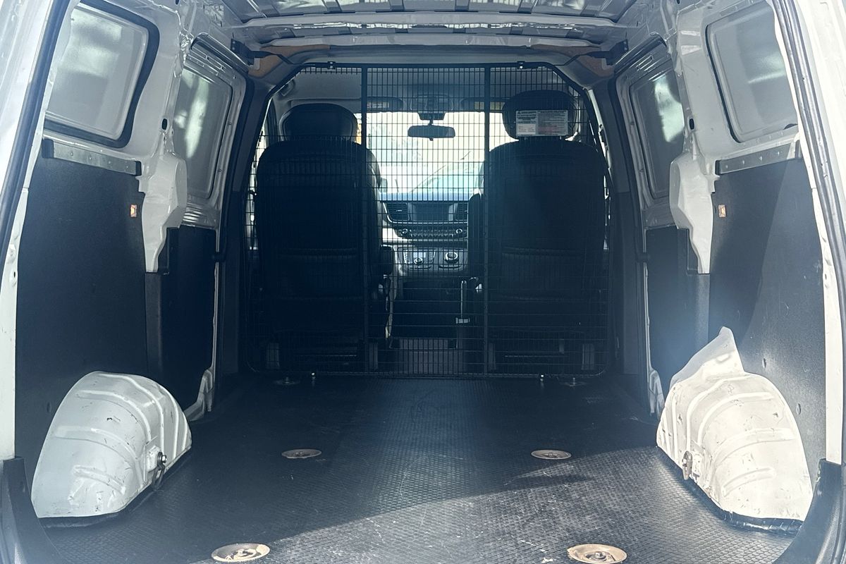 2023 LDV G10 + SV7C