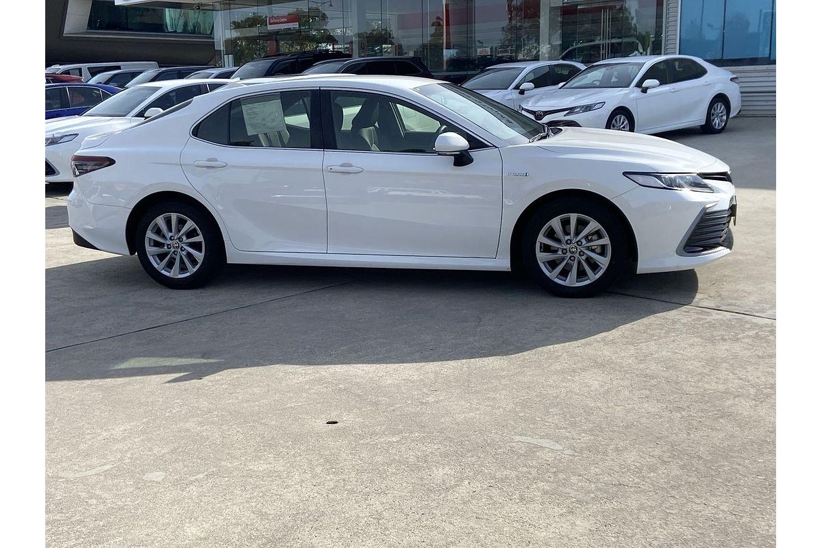 2021 Toyota Camry Ascent AXVH70R