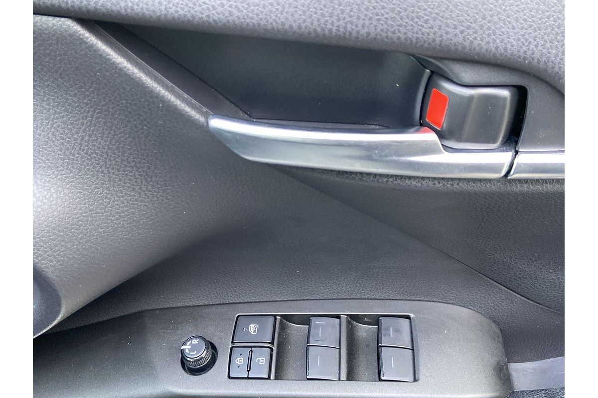 2021 Toyota Camry Ascent AXVH70R