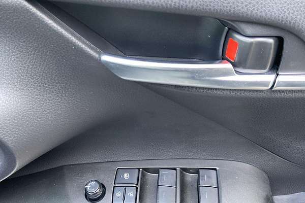 2021 Toyota Camry Ascent AXVH70R