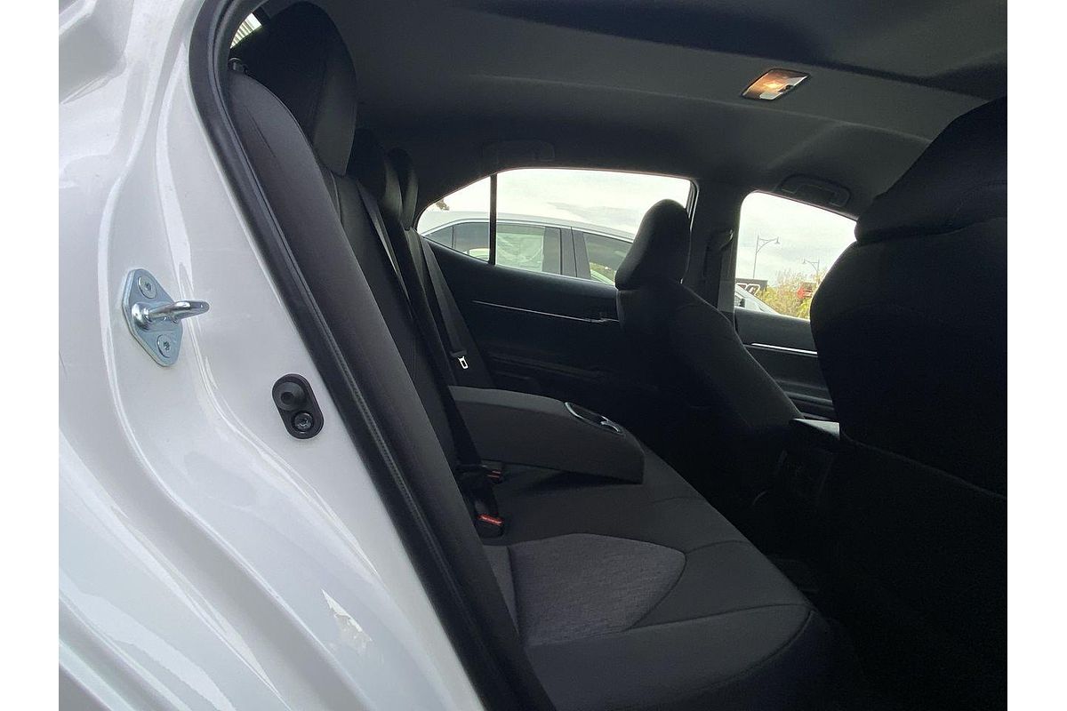 2021 Toyota Camry Ascent AXVH70R