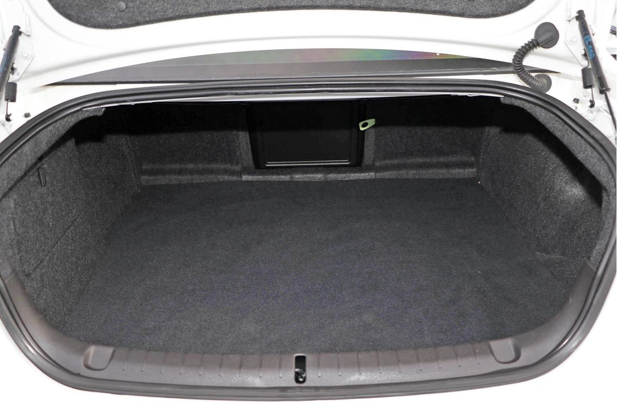 2014 Holden Commodore SV6 VF