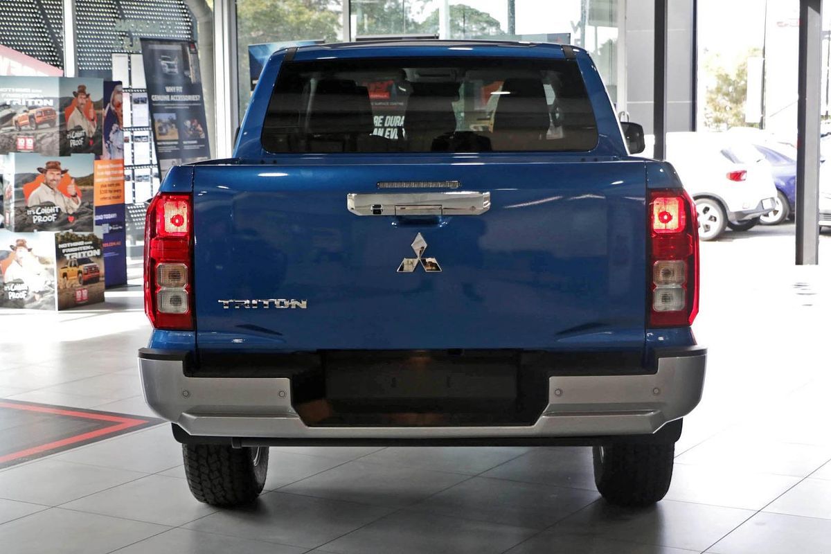 2025 Mitsubishi Triton GLX+ MV 4X4