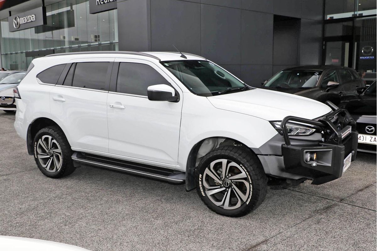2021 Isuzu MU-X LS-T