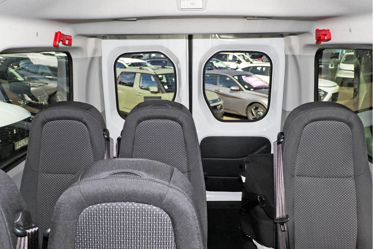 2025 LDV Deliver 9