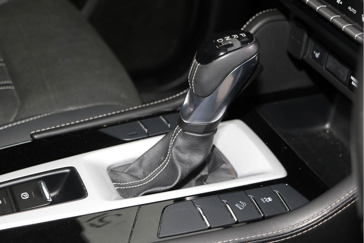2021 Isuzu MU-X LS-T