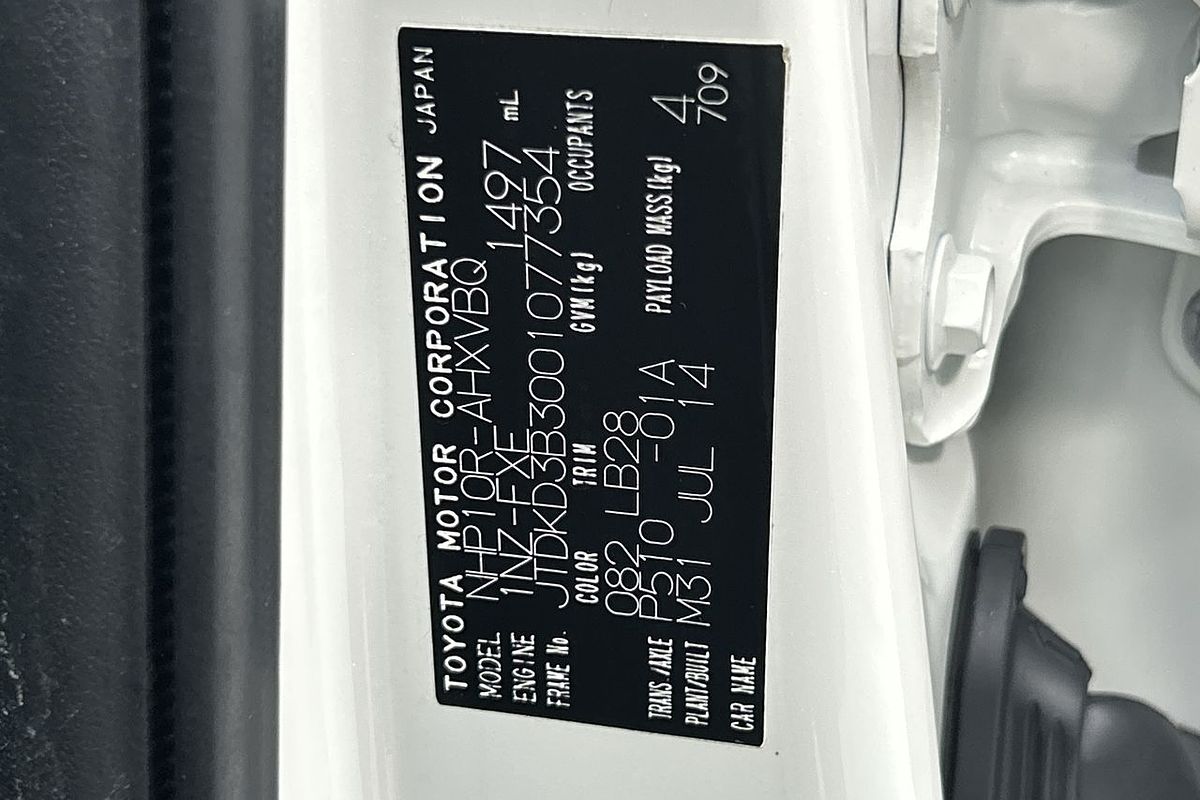 2014 Toyota Prius C i-Tech NHP10R