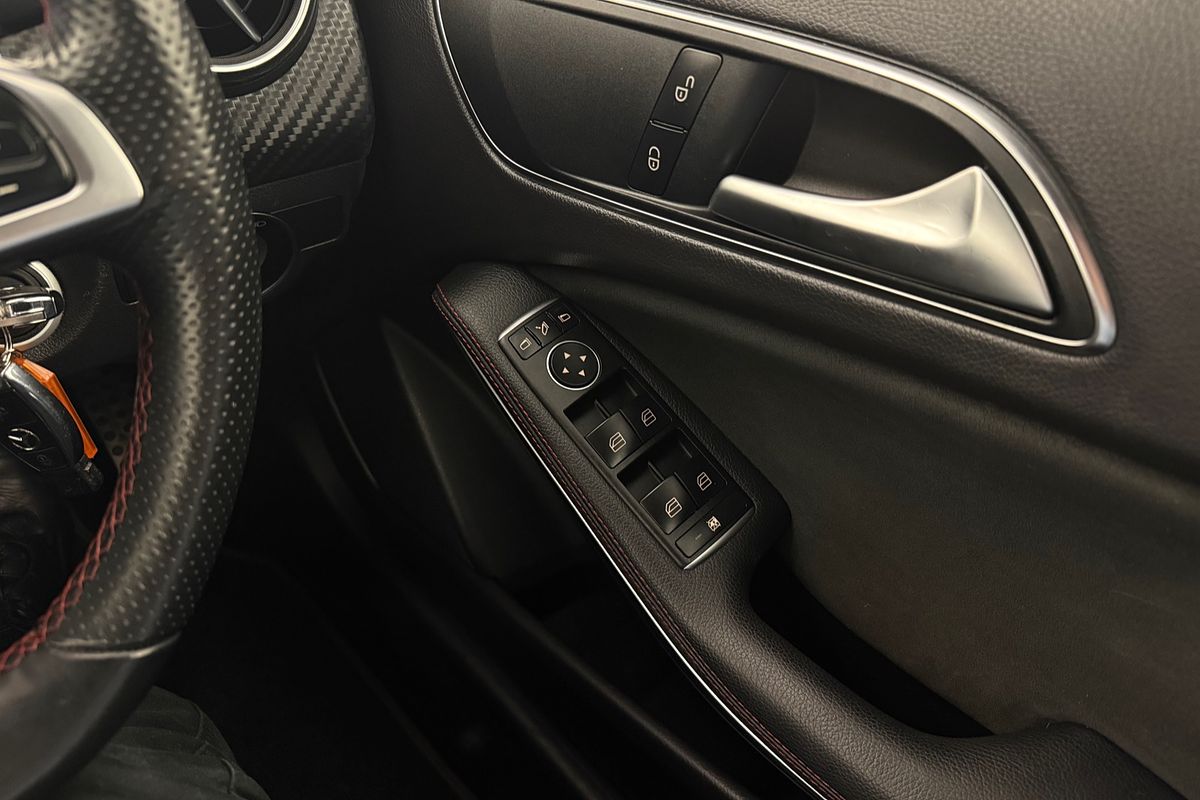 2018 Mercedes-Benz A-Class A200 W176