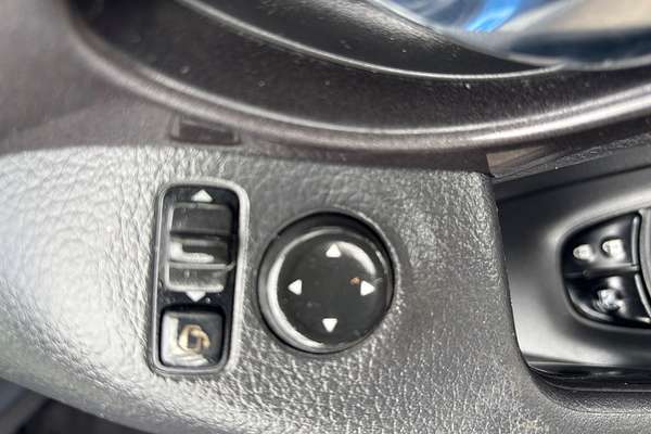 2017 Nissan X-TRAIL ST T32 Series II