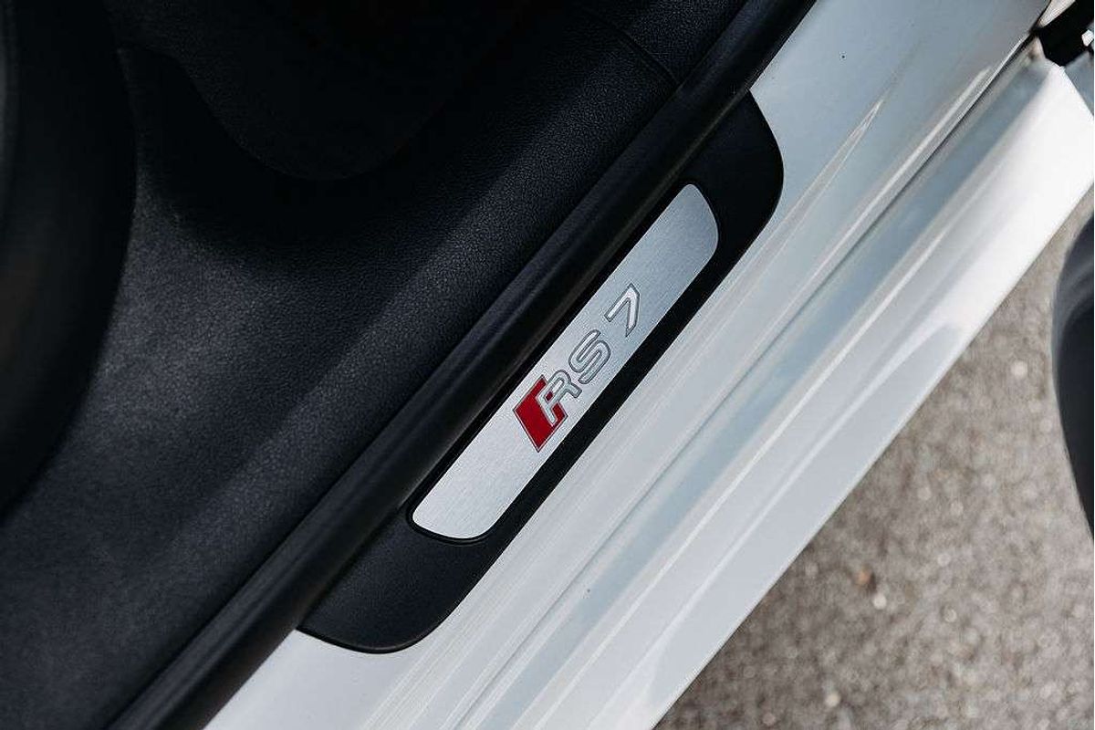 2015 Audi RS7  4G