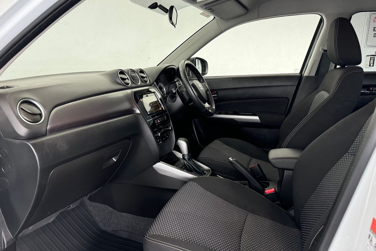 2023 Suzuki Vitara LY Series II