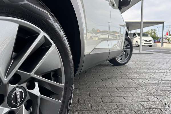 2023 Nissan QASHQAI ST J12