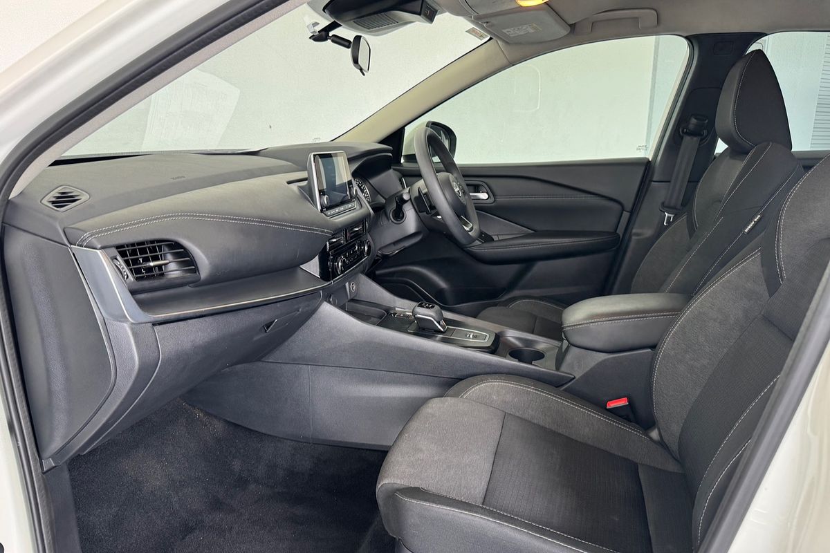 2023 Nissan QASHQAI ST J12