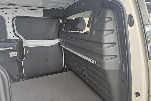 2025 Volkswagen ID. Buzz Cargo BEV550 EBN SWB