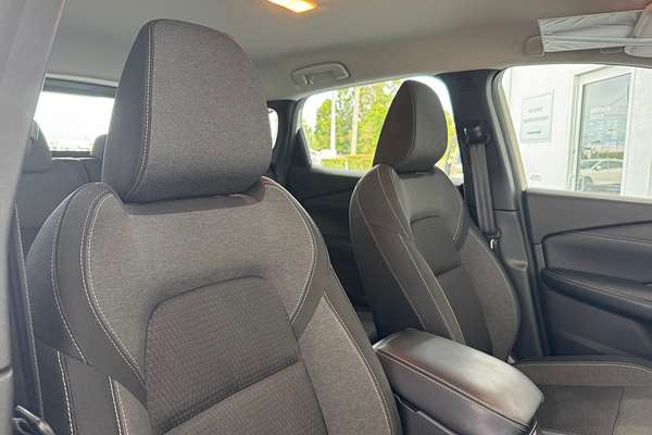 2023 Nissan QASHQAI ST J12