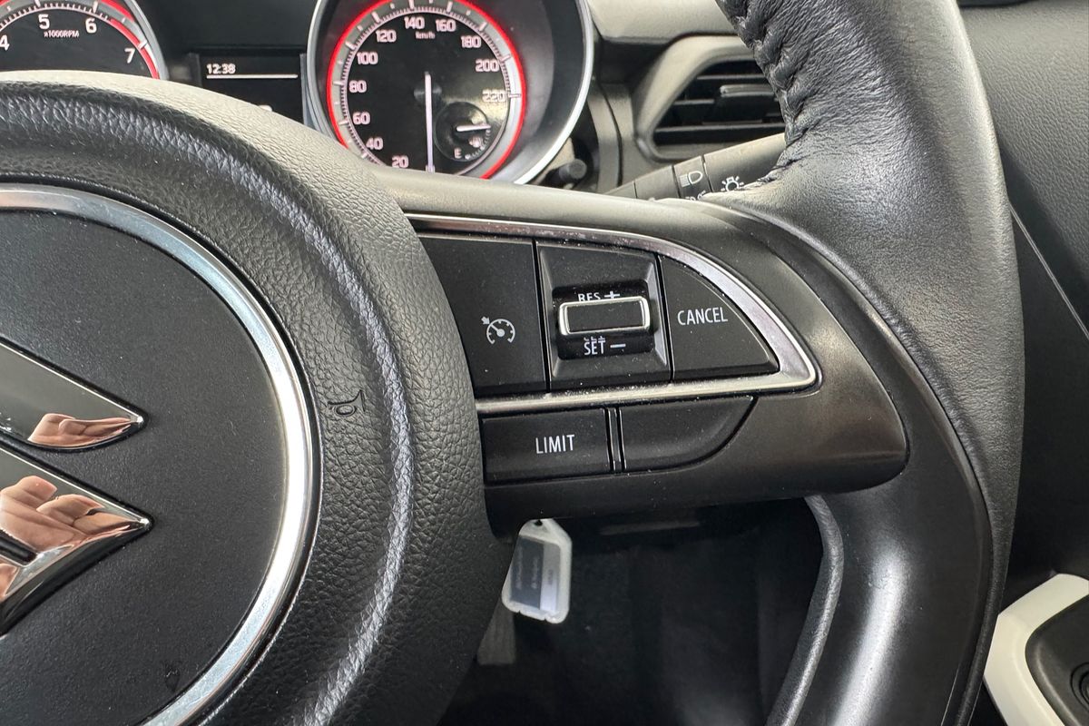2023 Suzuki Swift GL AZ Series II