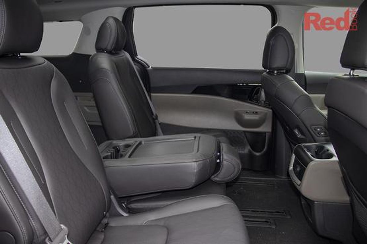 2025 Kia Carnival GT-Line KA4 PE
