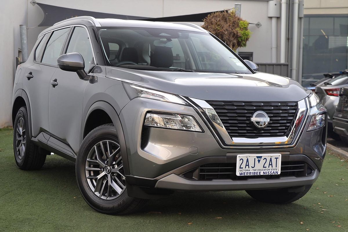 2024 Nissan X-TRAIL ST T33
