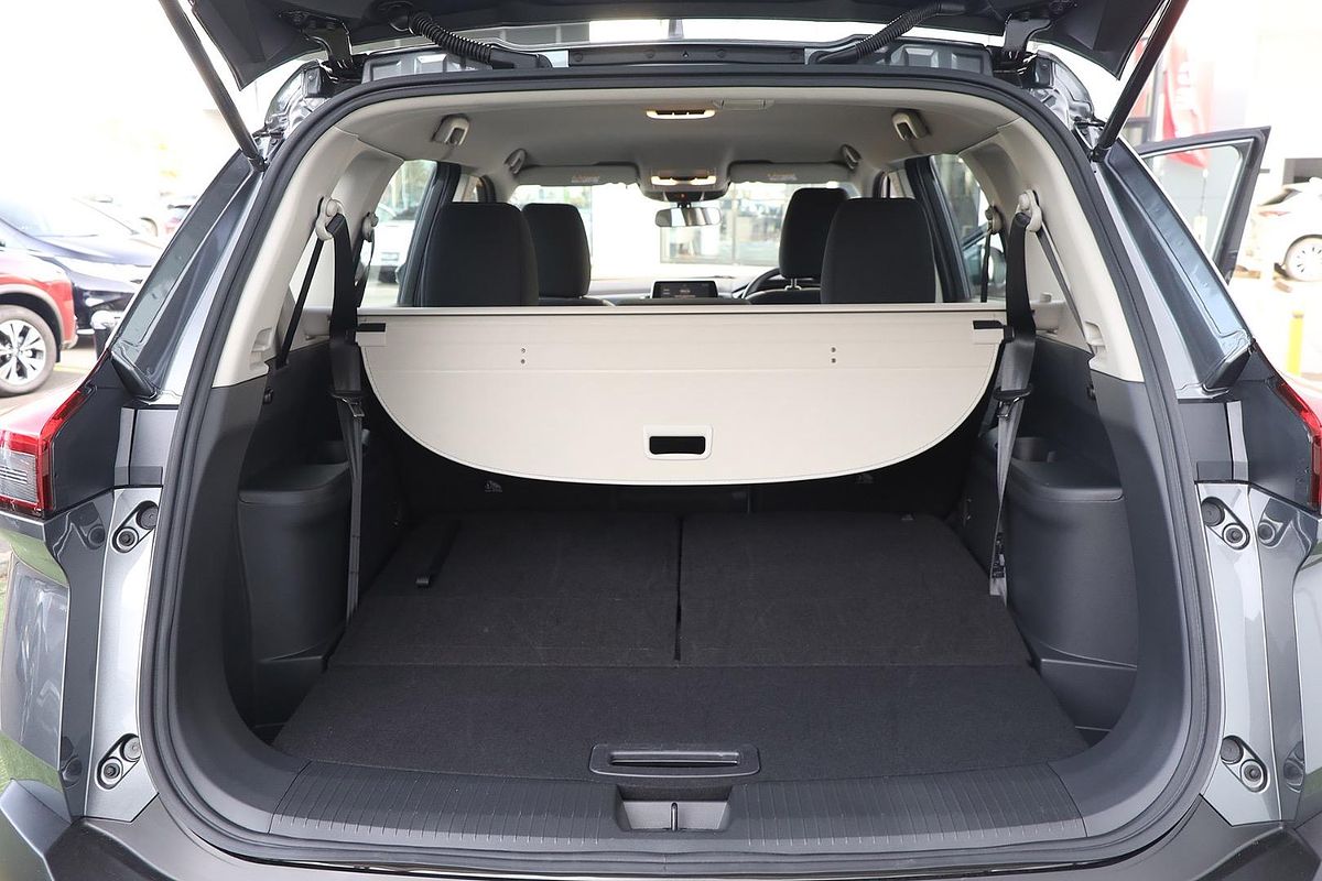 2024 Nissan X-TRAIL ST T33