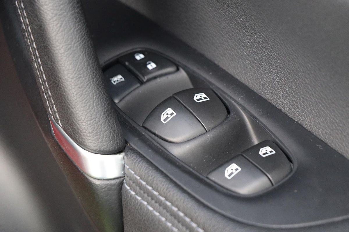 2019 Nissan QASHQAI ST-L J11 Series 2