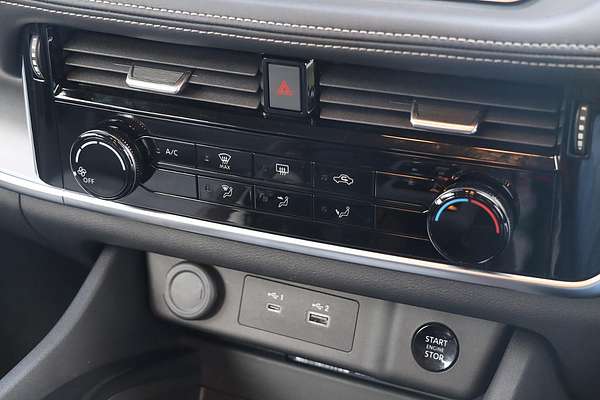 2024 Nissan X-TRAIL ST T33