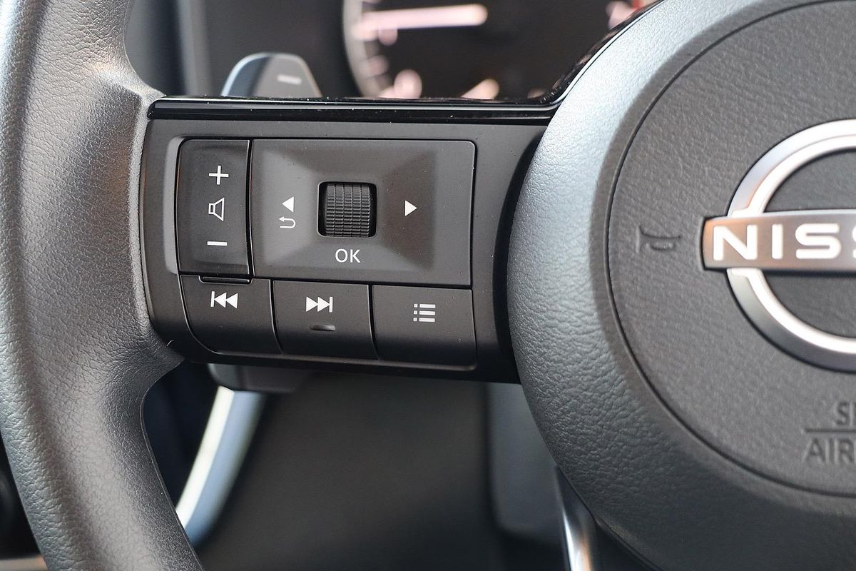 2024 Nissan X-TRAIL ST T33