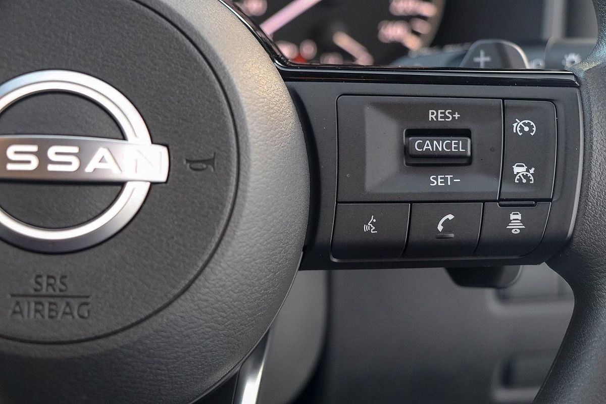 2024 Nissan X-TRAIL ST T33