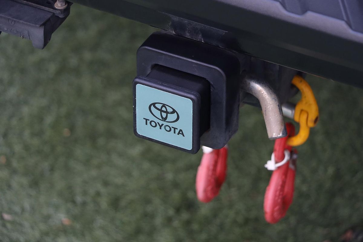 2018 Toyota Hilux Rugged X GUN126R 4X4