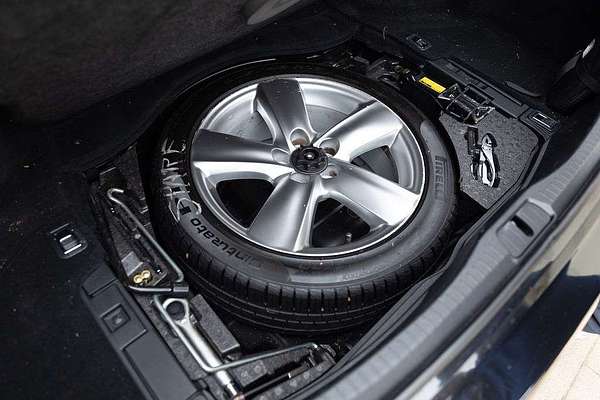 2011 Lexus LS LS460 USF40R