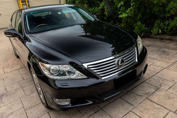 2011 Lexus LS LS460 USF40R