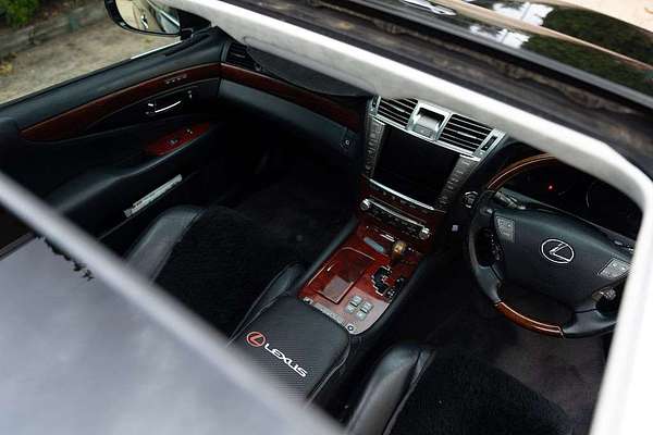 2011 Lexus LS LS460 USF40R