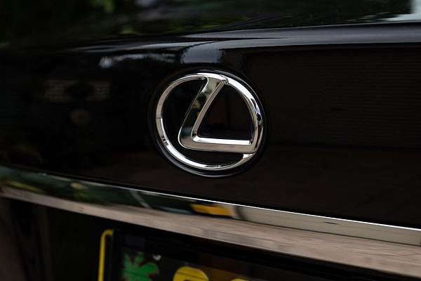 2011 Lexus LS LS460 USF40R