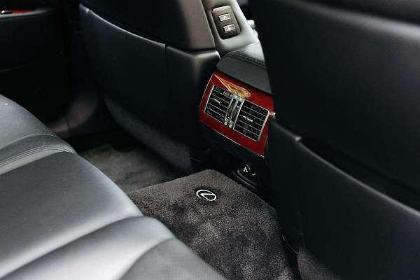 2011 Lexus LS LS460 USF40R