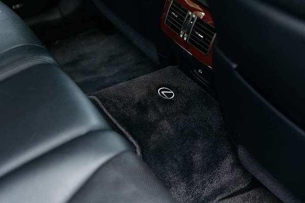 2011 Lexus LS LS460 USF40R