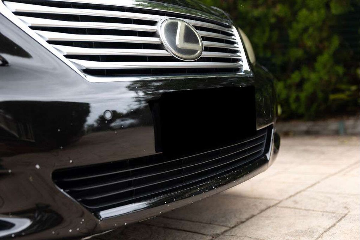 2011 Lexus LS LS460 USF40R