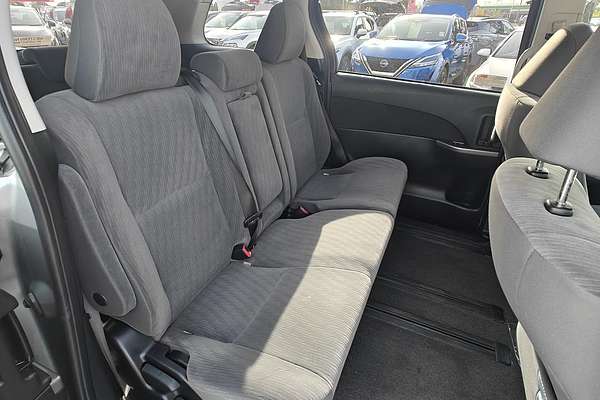 2015 Toyota Tarago GLX ACR50R