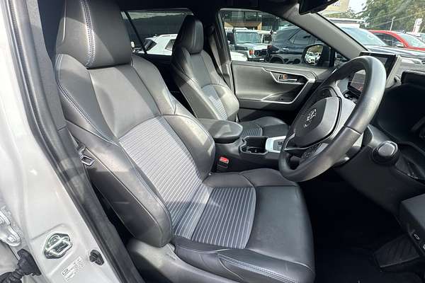 2023 Toyota RAV4 XSE AXAH54R